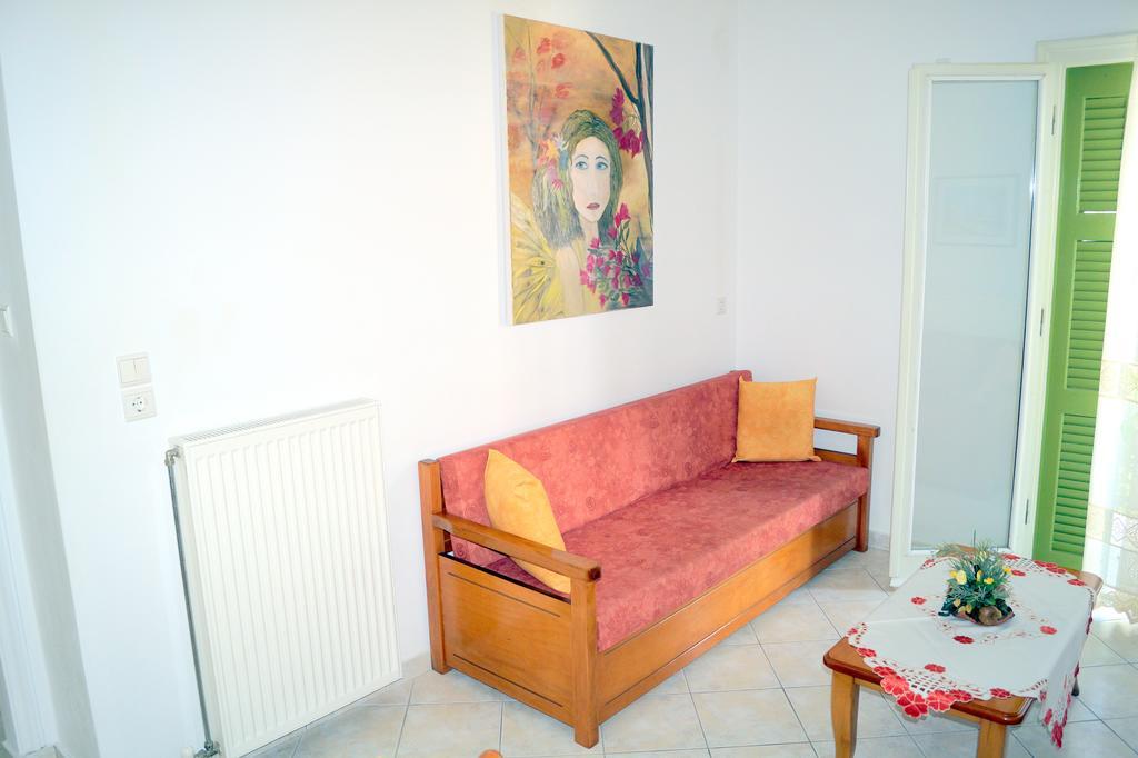 Ferienwohnung Maria & Kyros House Parga Zimmer foto